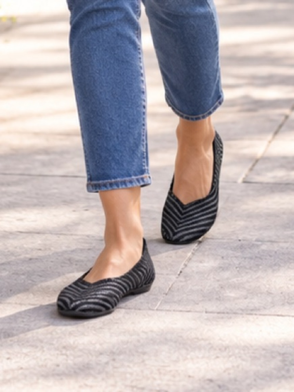 Bernie Mev Valerie Chevron Woven Flats EU 38 NWT